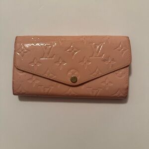 Louis Vuitton Sarah Wallet